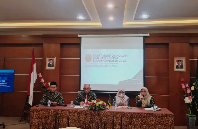 (13/11/2025) PA Demak Gelar Rapat Monitoring dan Evaluasi Bulan November 2025